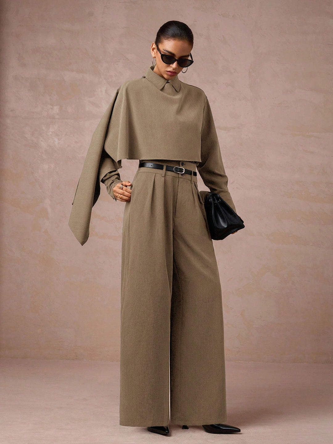 Costum SHEIN, bej