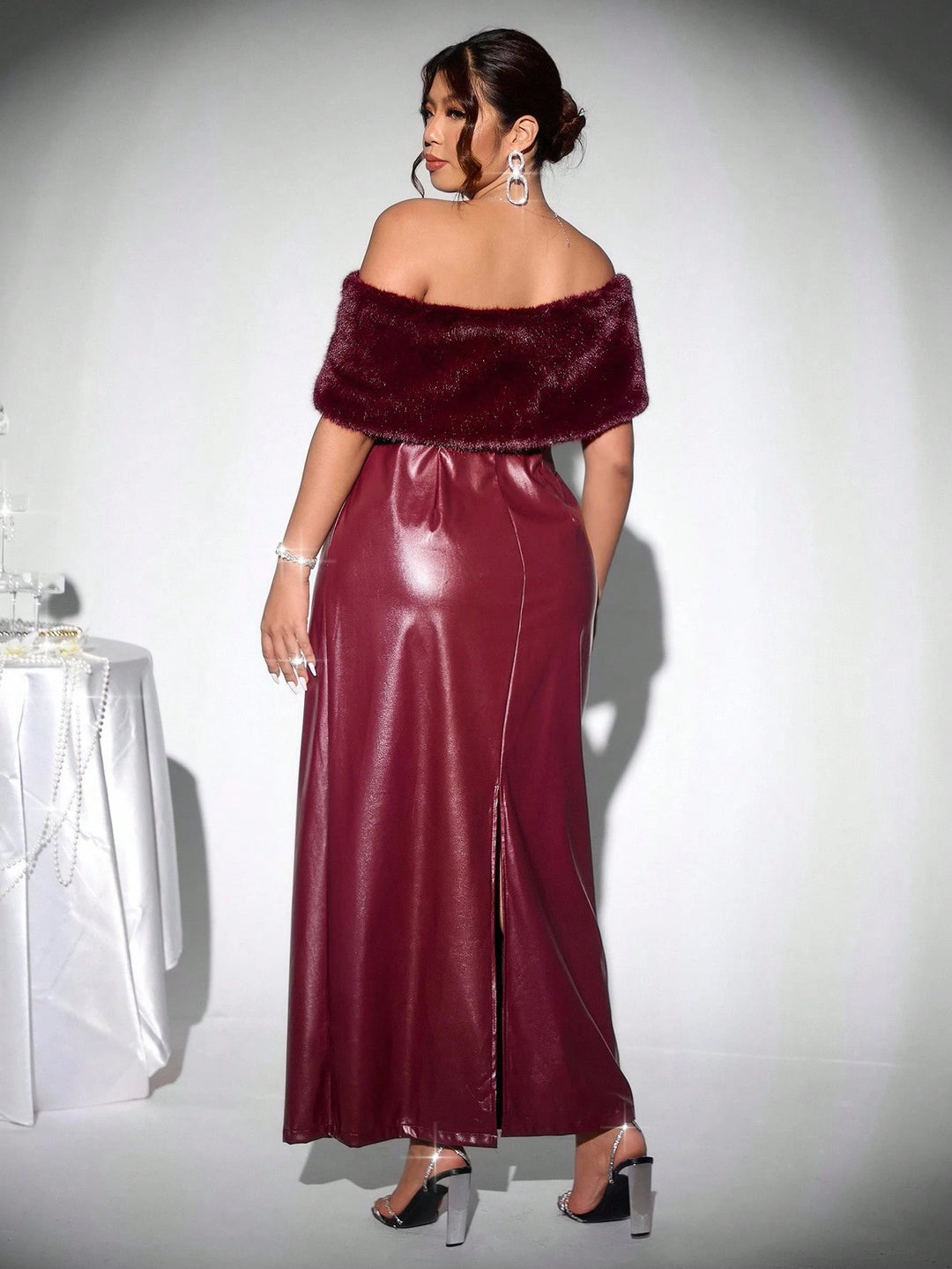 Shein Curve+ bordó midiruha