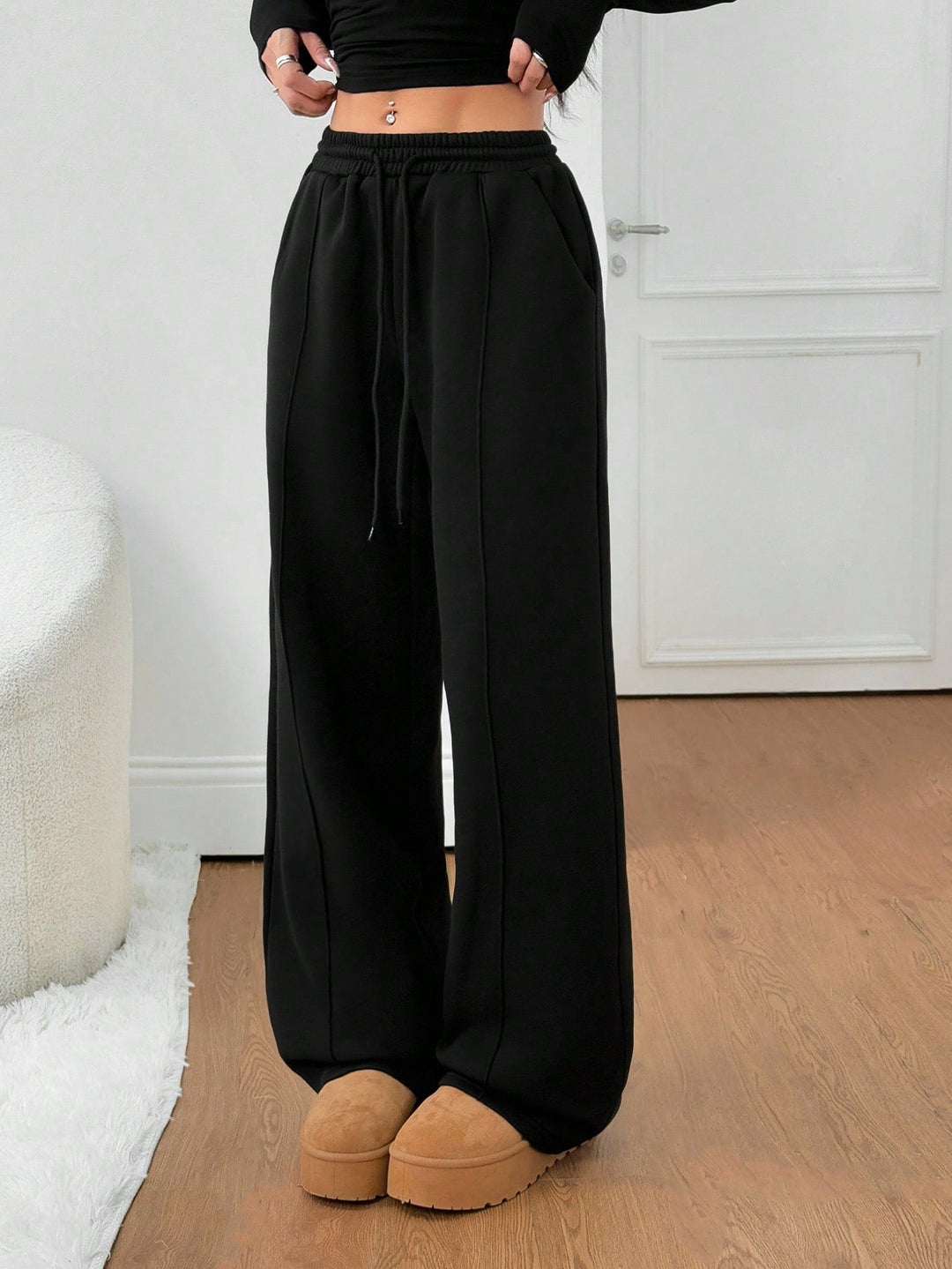 Pantaloni SHEIN, negru
