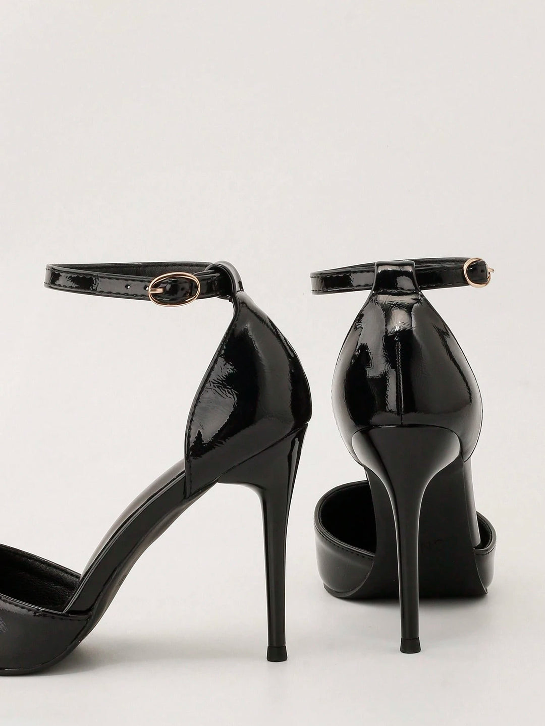 Pantofi cu toc SHEIN, negru