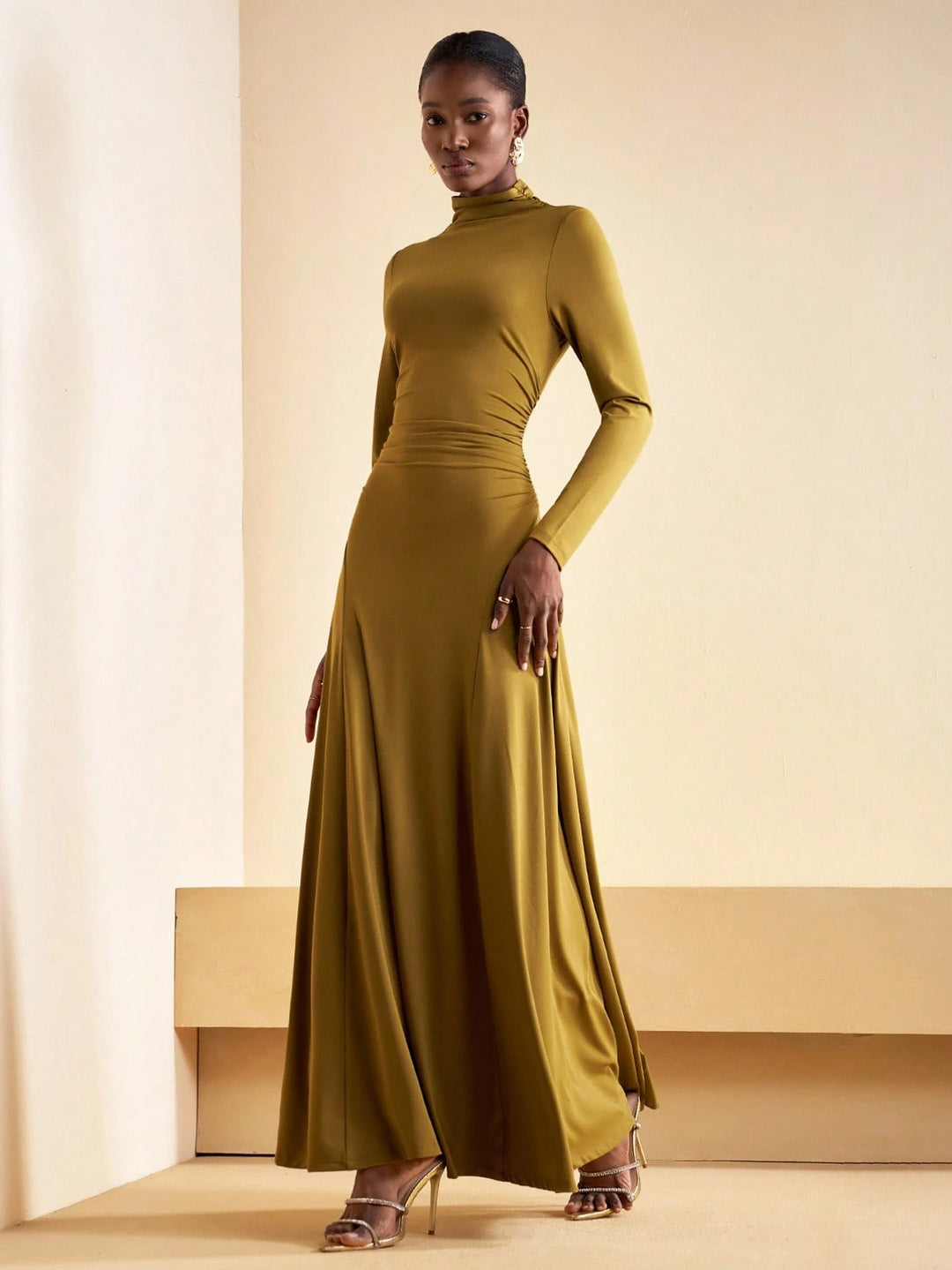 SHEIN maxi ruha, khaki