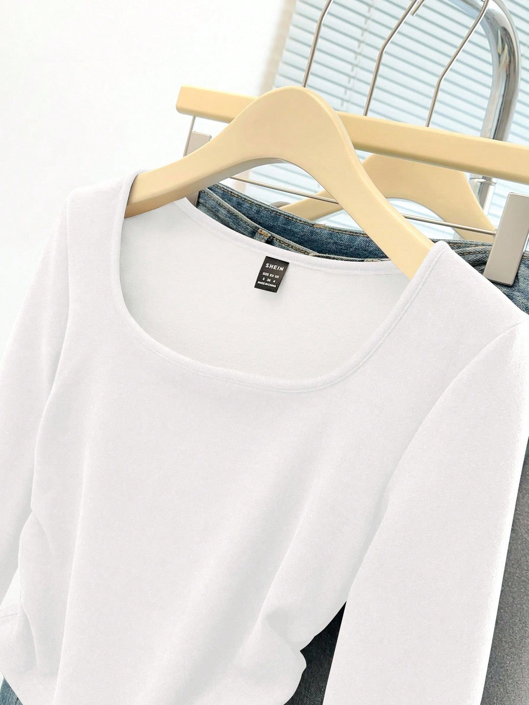 Top SHEIN, alb