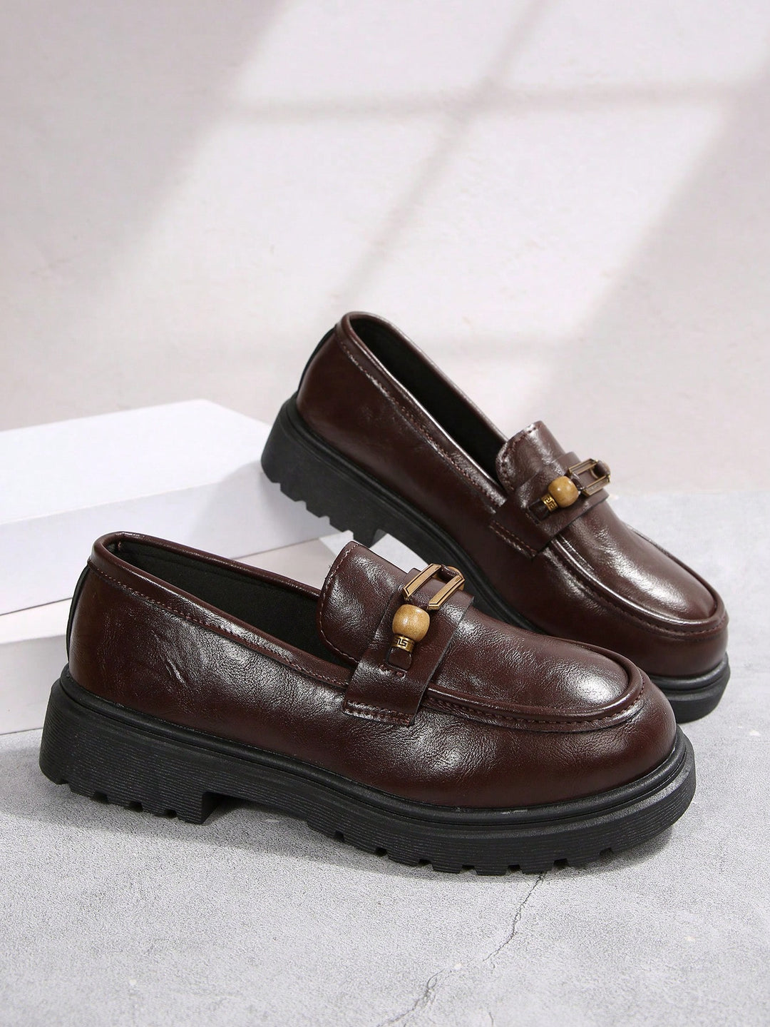 Pantofi SHEIN, maro