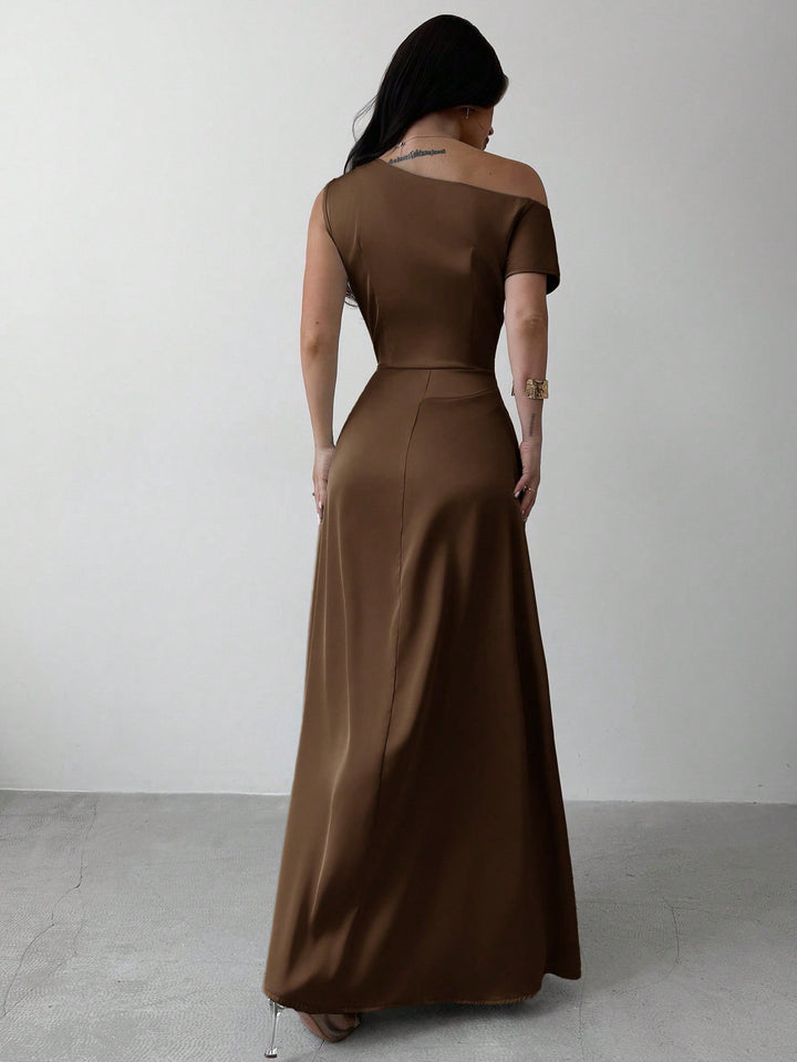 Rochie maxi SHEIN, maro