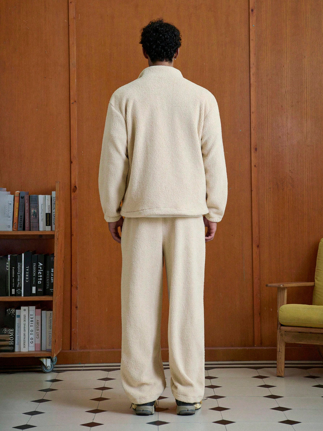 Compleu Shein, Kaki