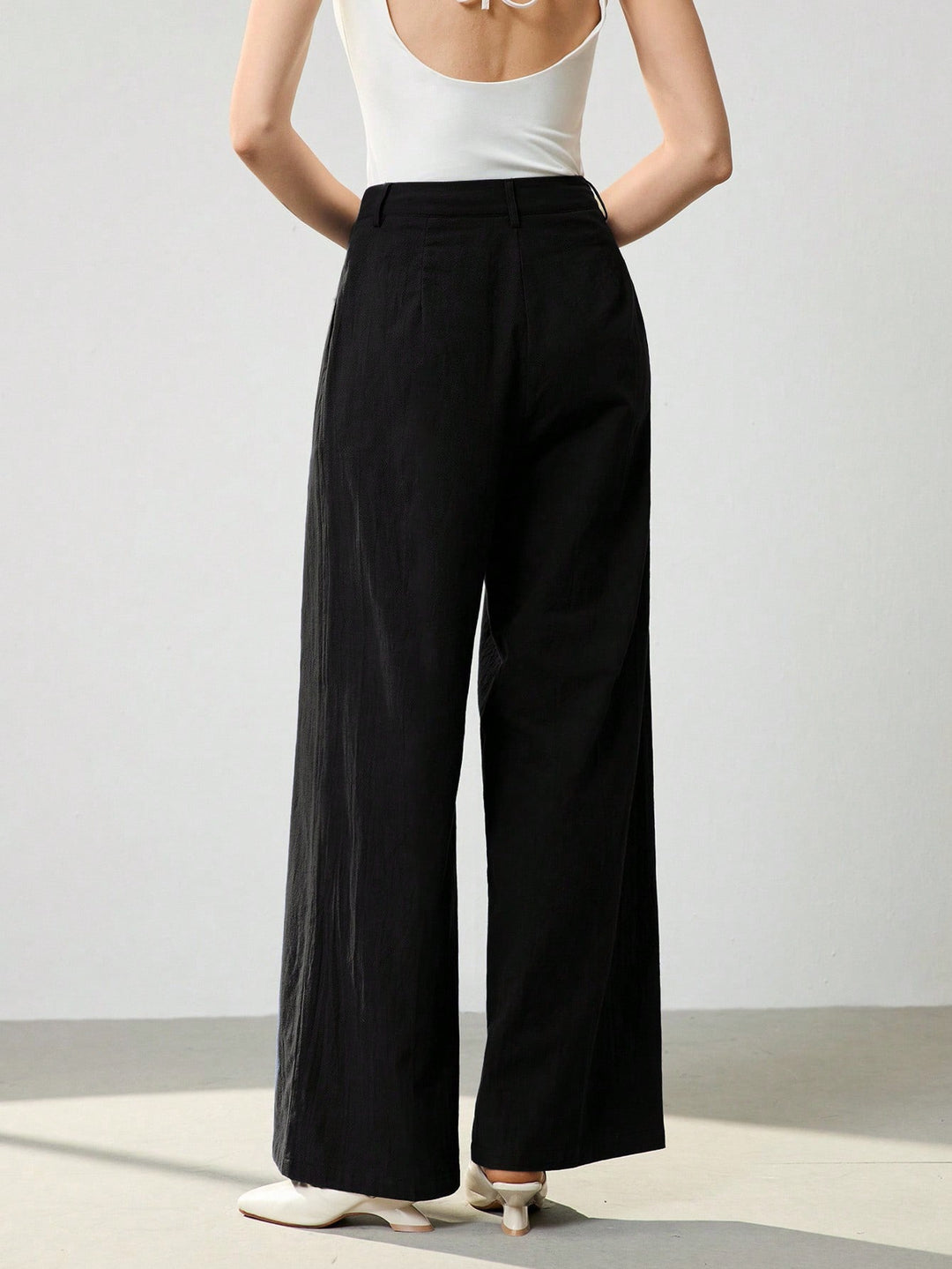 Pantaloni SHEIN, negru