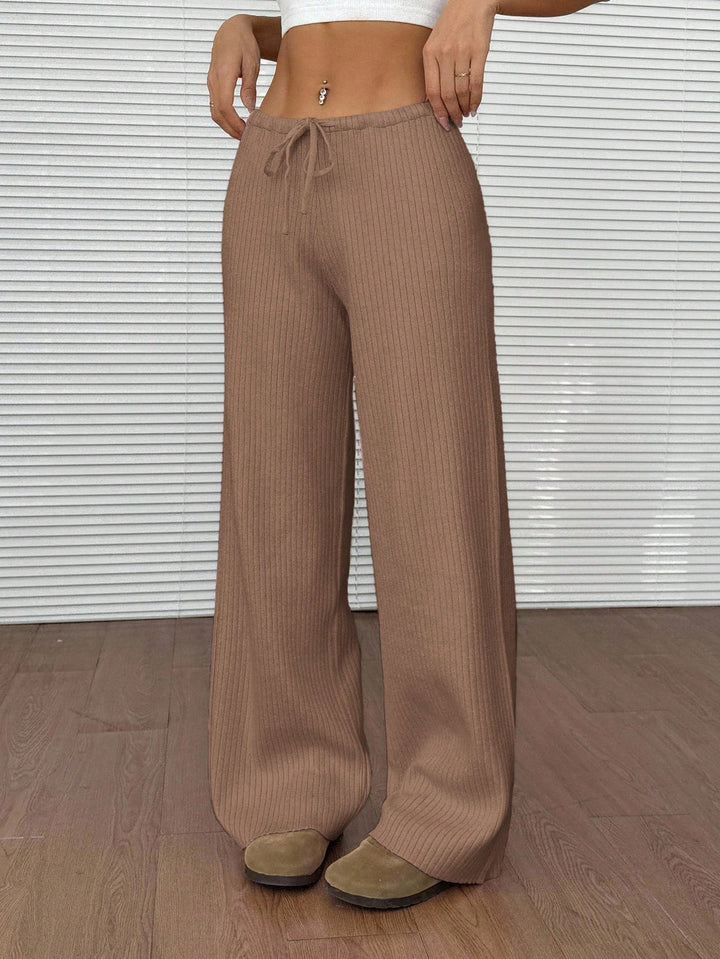 Pantaloni SHEIN, maro