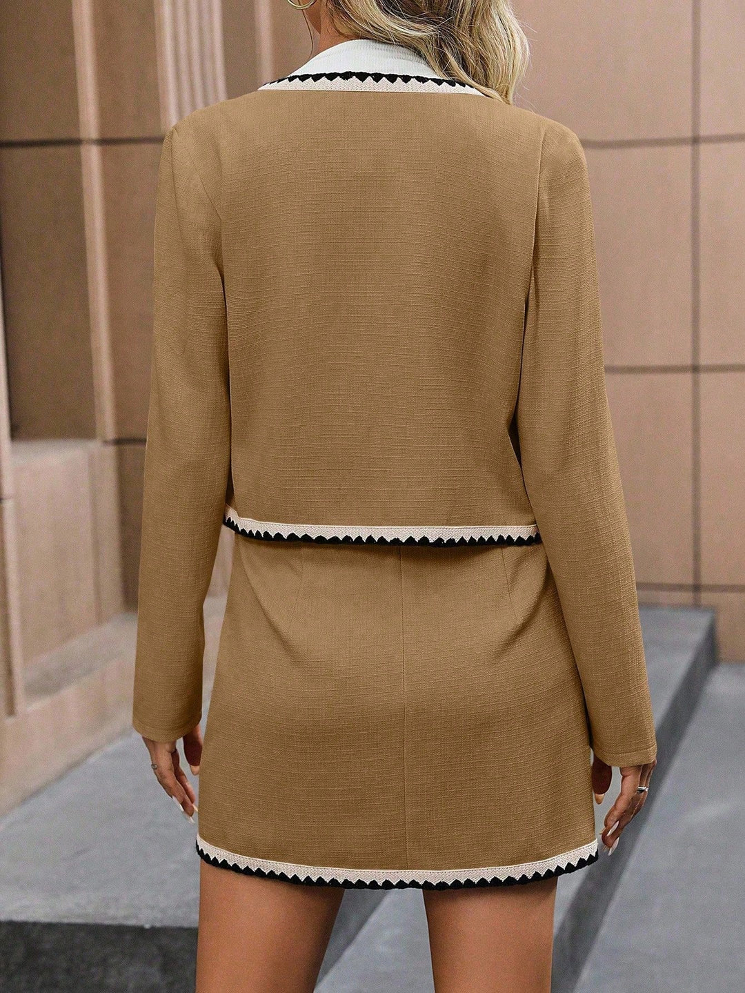 SHEIN együttes, barna