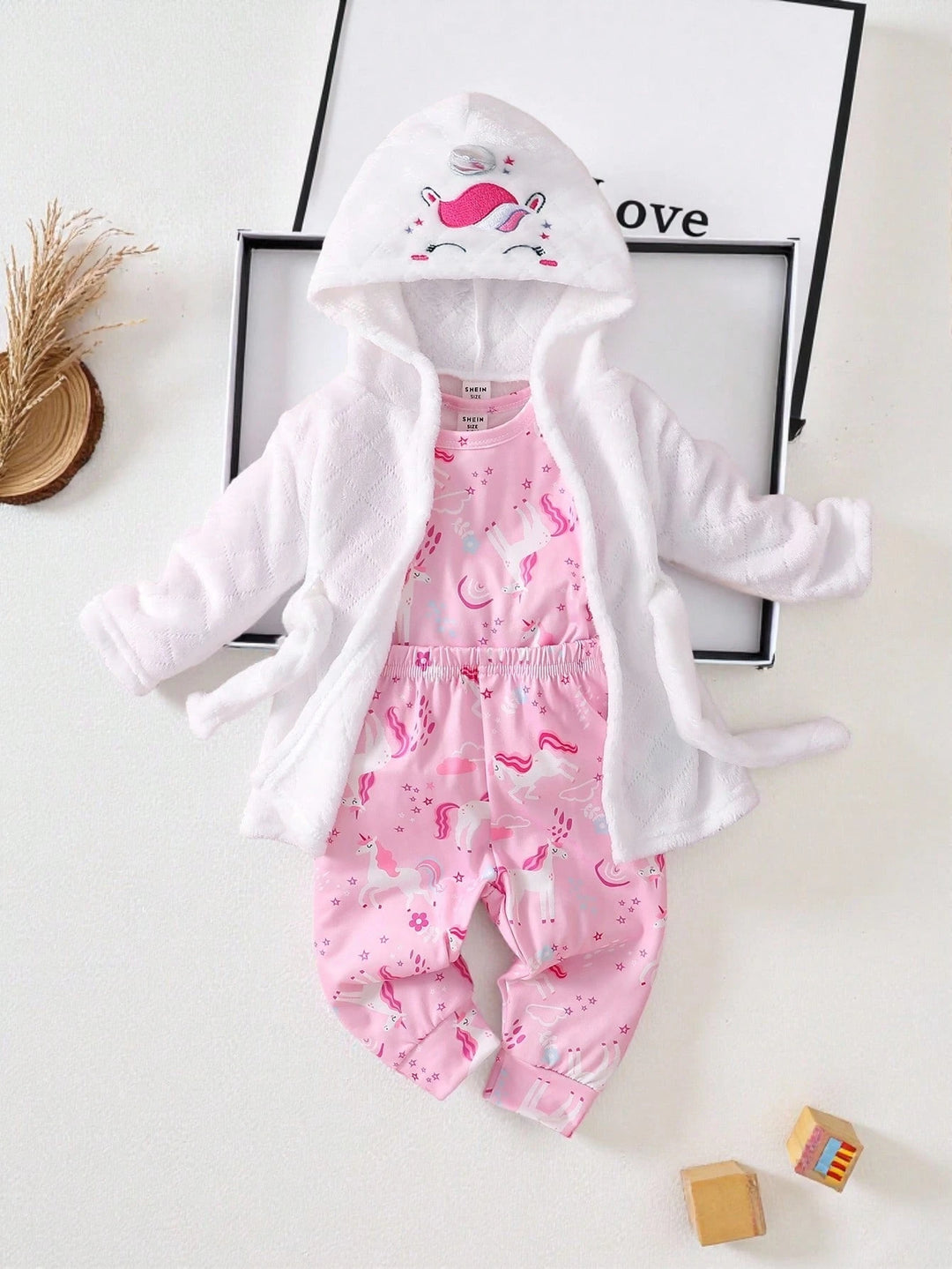 Set pijamale SHEIN, mix culori
