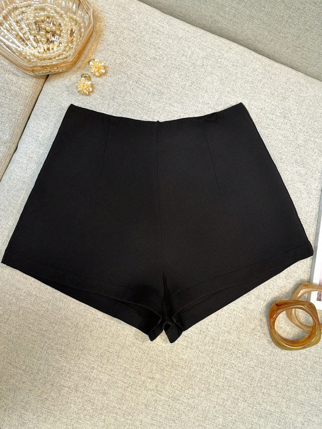 Pantaloni scurți SHEIN, negru
