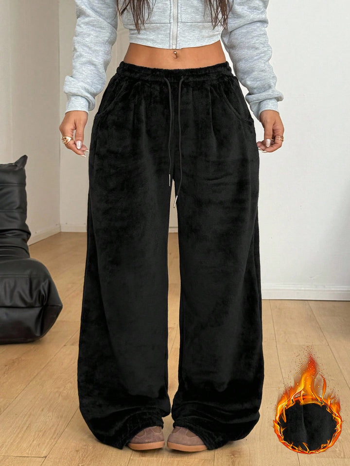 Pantaloni SHEIN, negru