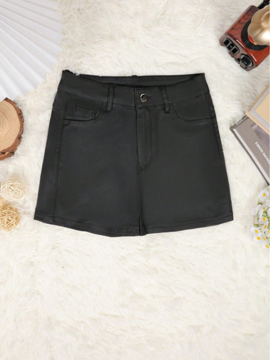 Pantaloni scurți SHEIN, negru