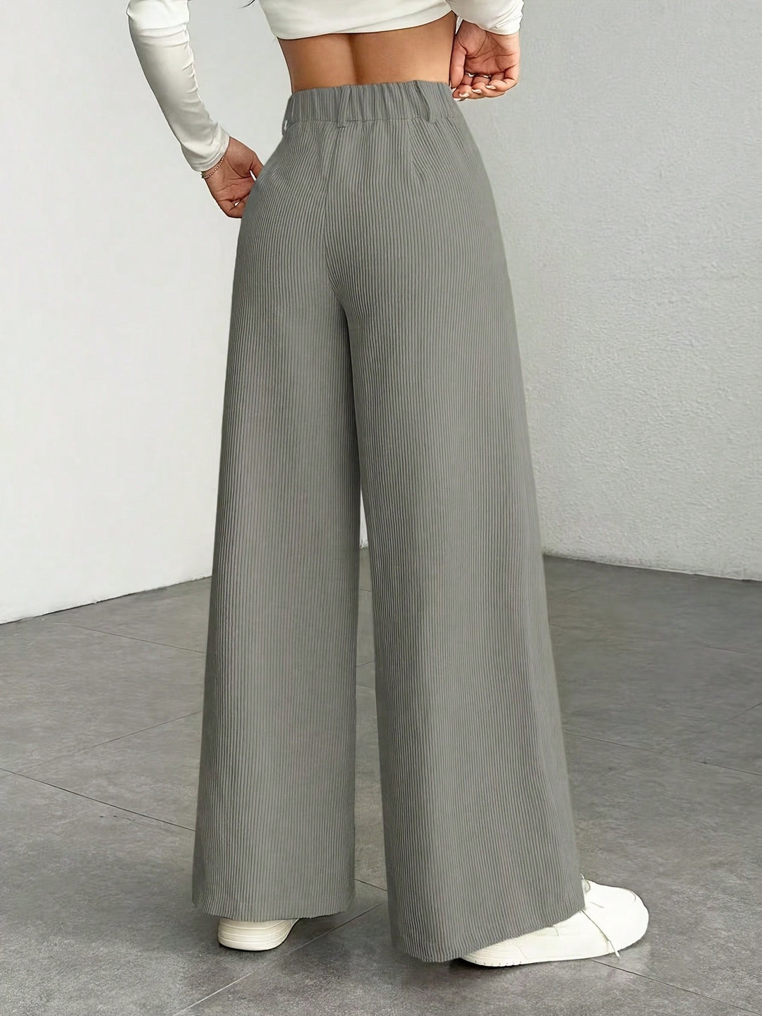 Pantaloni SHEIN, gri