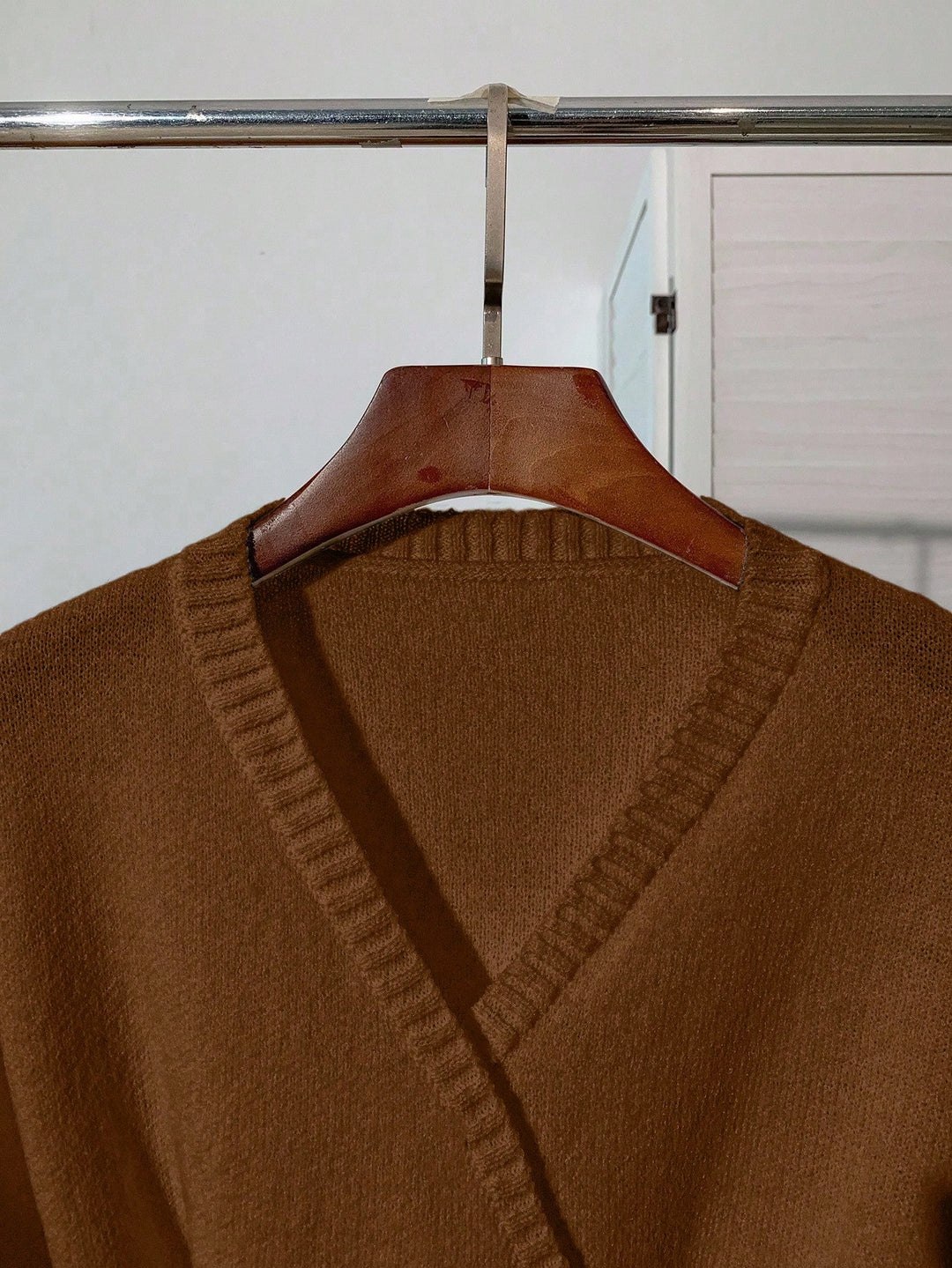 Cardigan SHEIN, maro