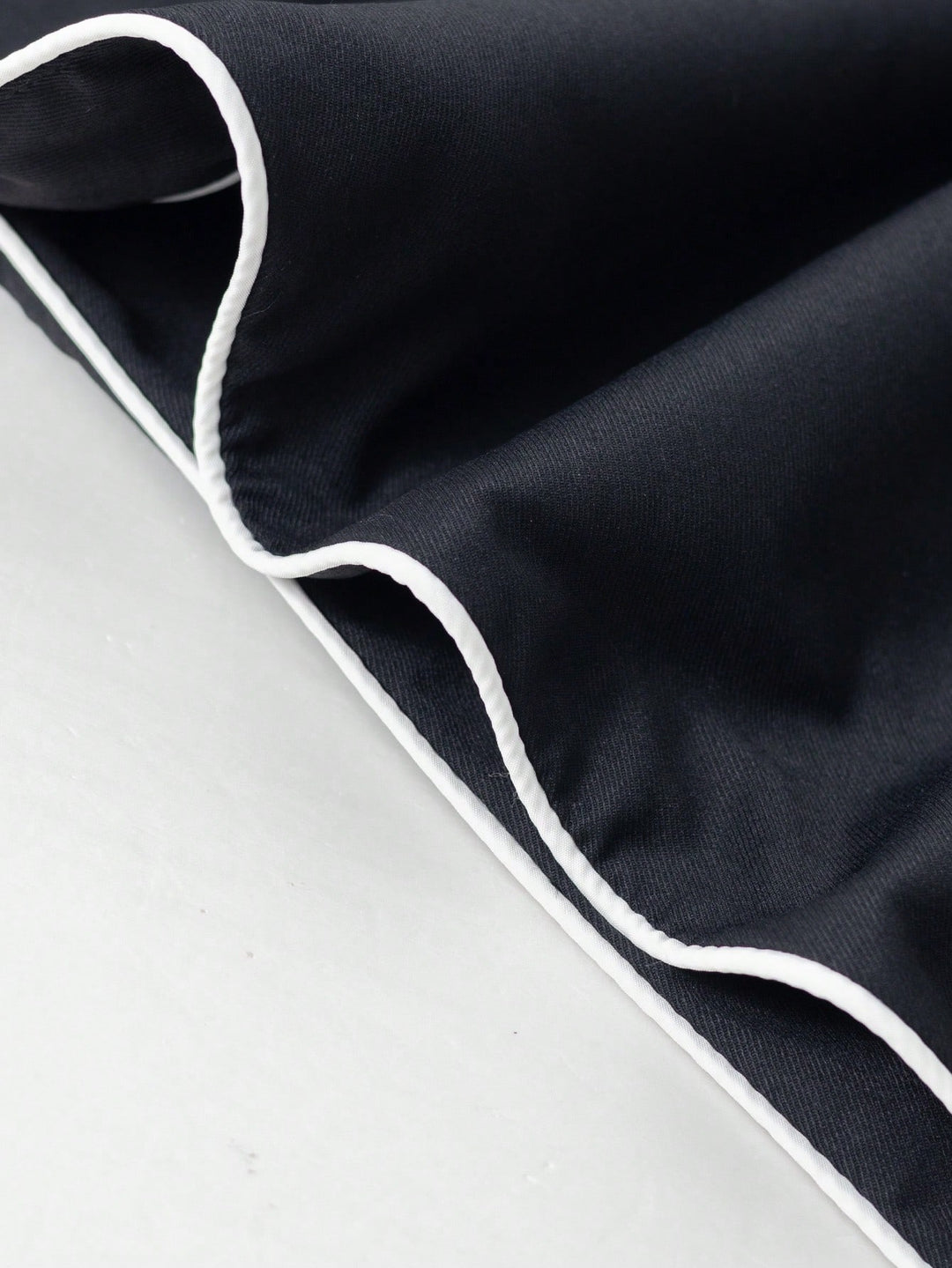 Pantaloni SHEIN, negru