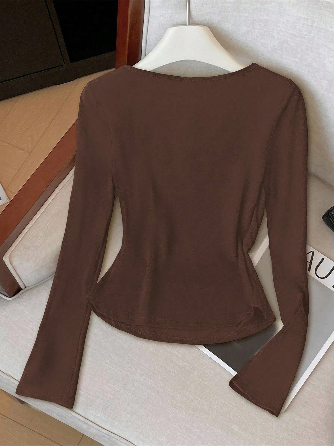 Tricou SHEIN, maro
