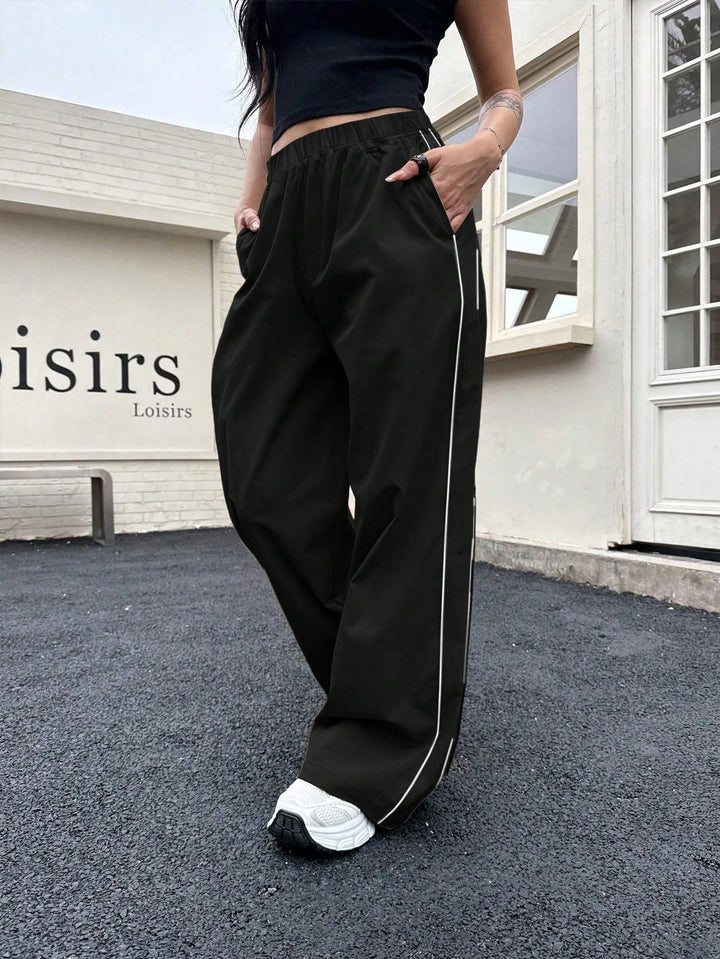 Pantaloni SHEIN, negru