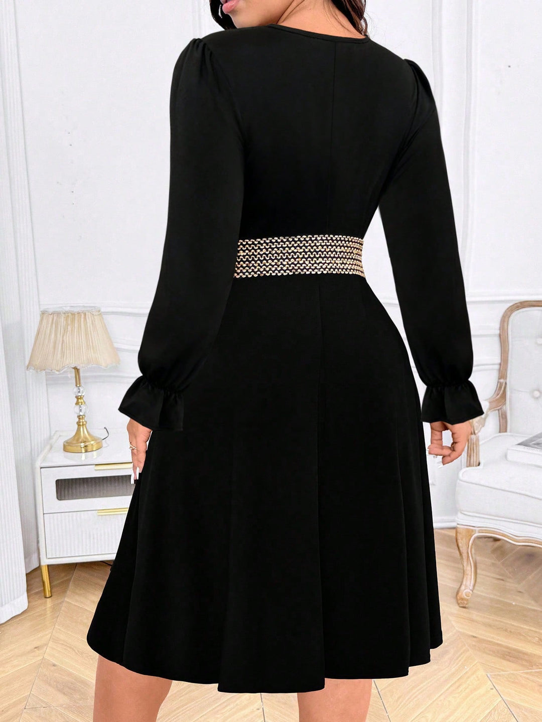 Shein Curve+ miniruha, fekete