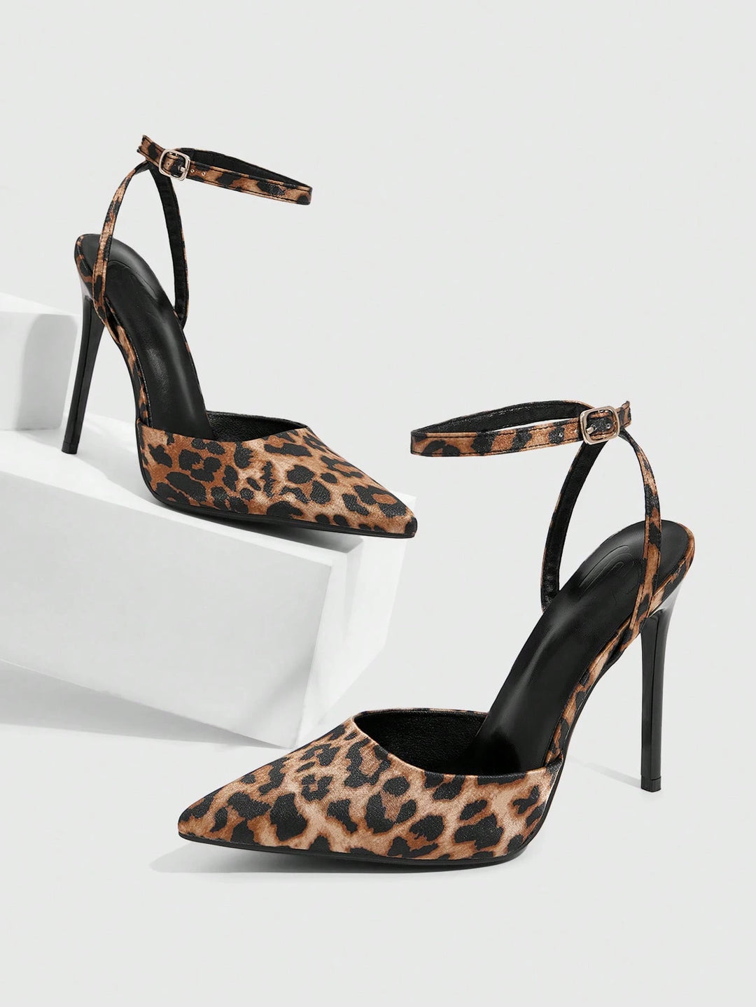 Pantofi cu toc SHEIN, mix culori