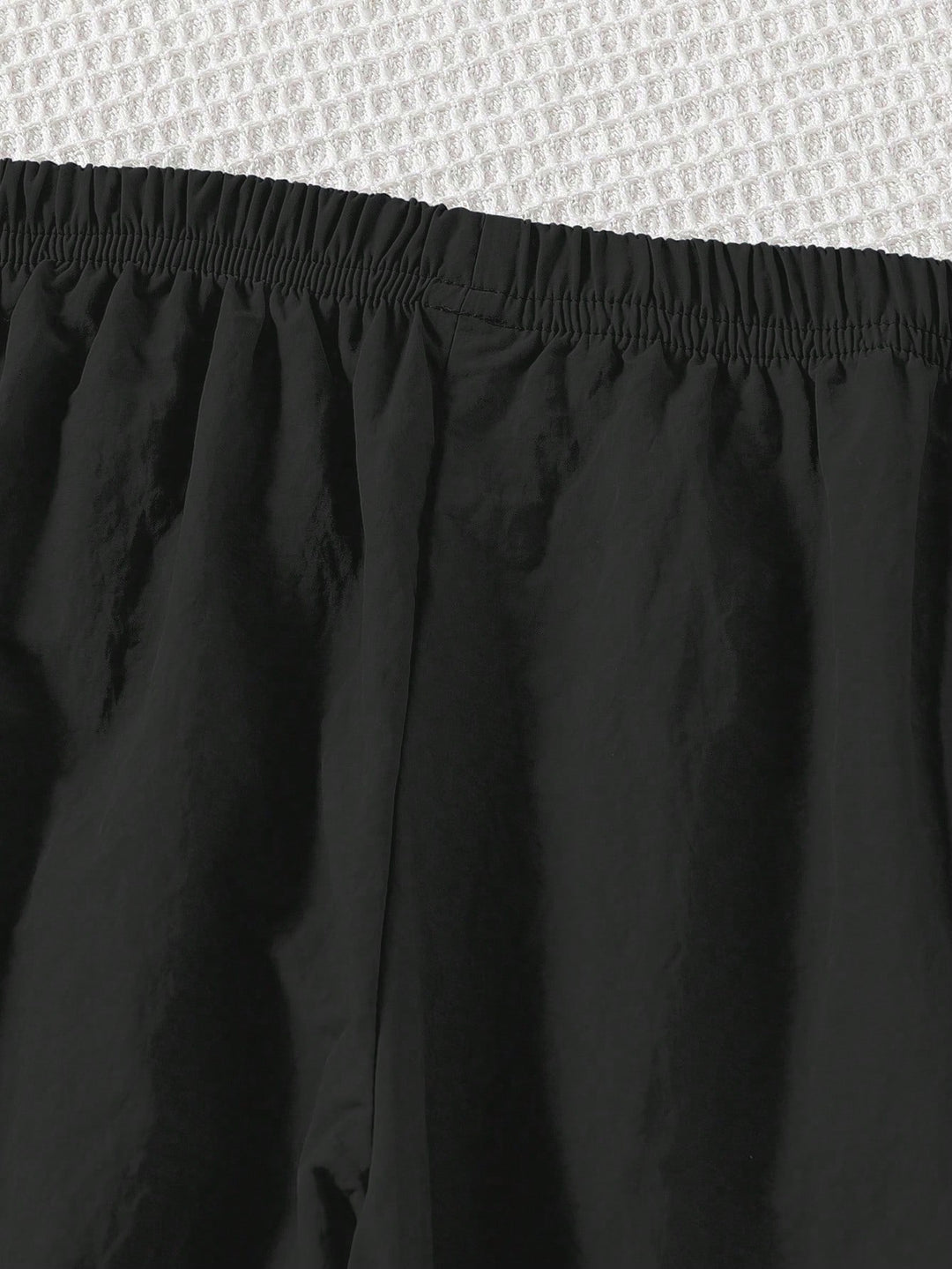 Pantaloni SHEIN, negru