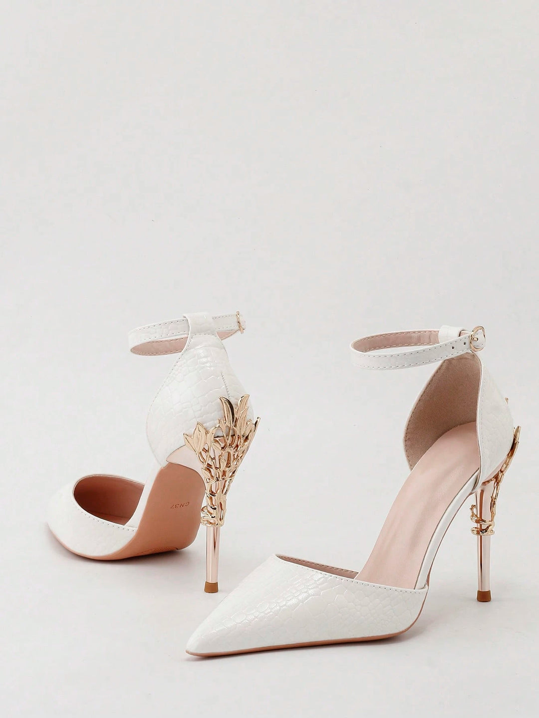 Pantofi cu toc SHEIN, alb