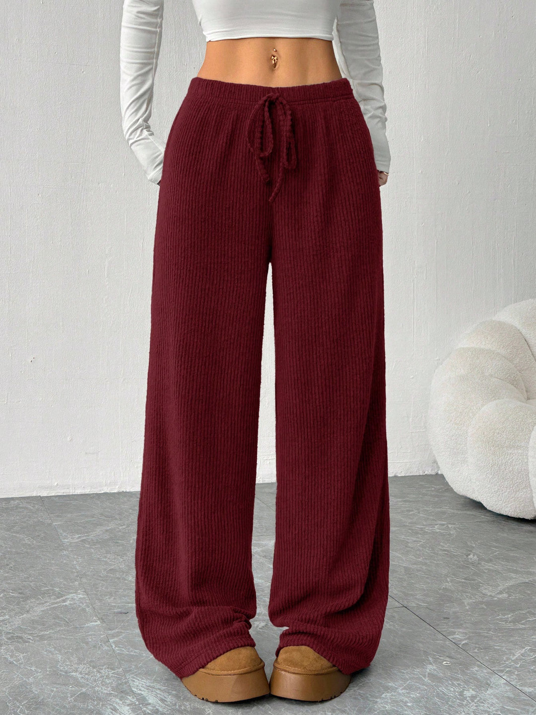 Pantaloni SHEIN, vișiniu