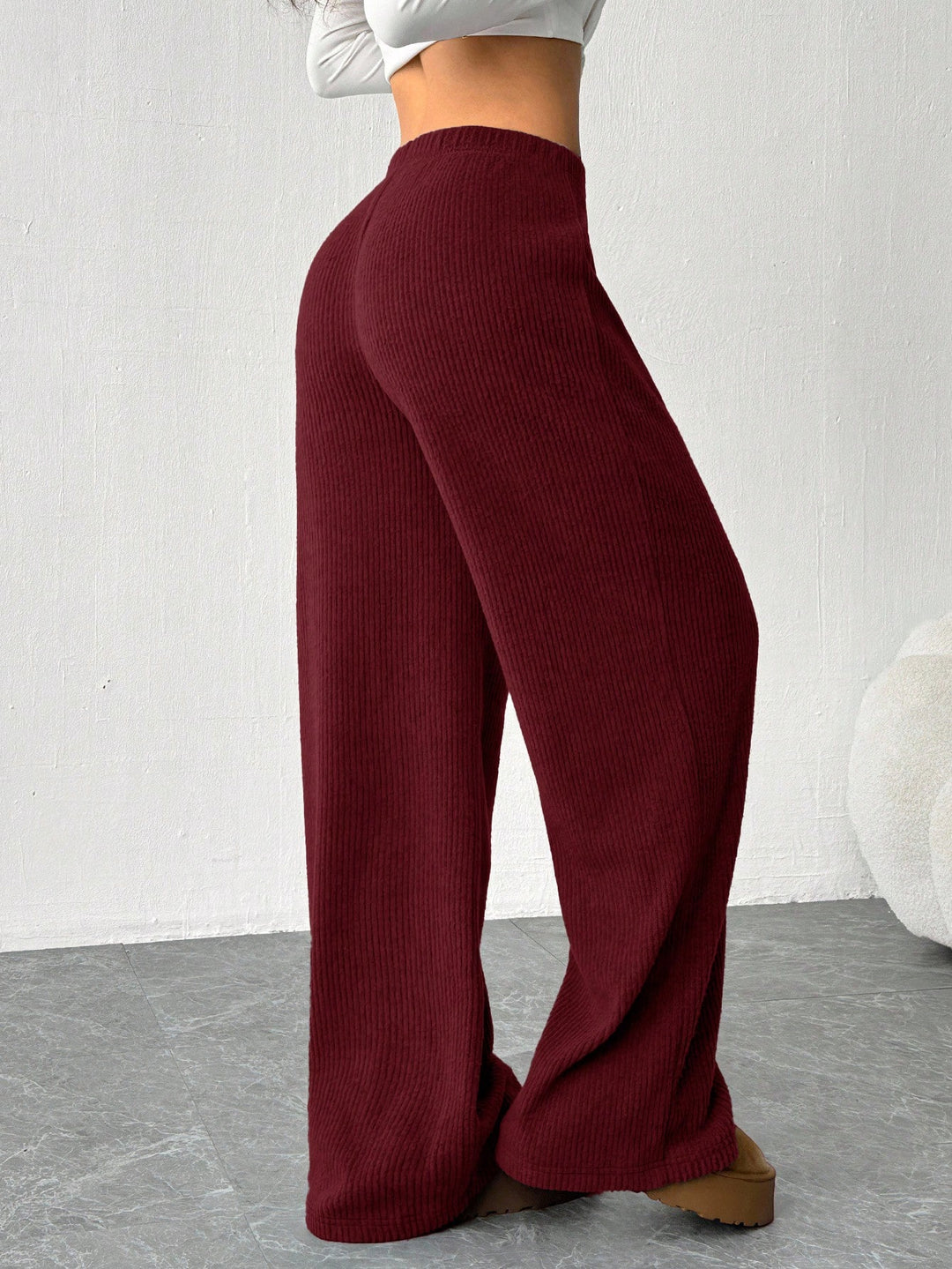 Pantaloni SHEIN, vișiniu