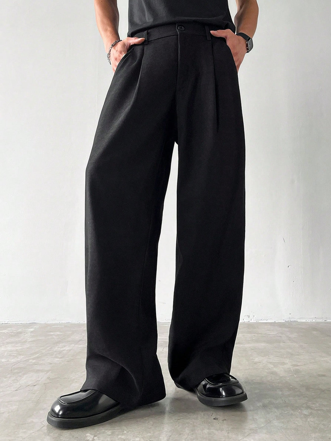 Pantalon SHEIN, negru