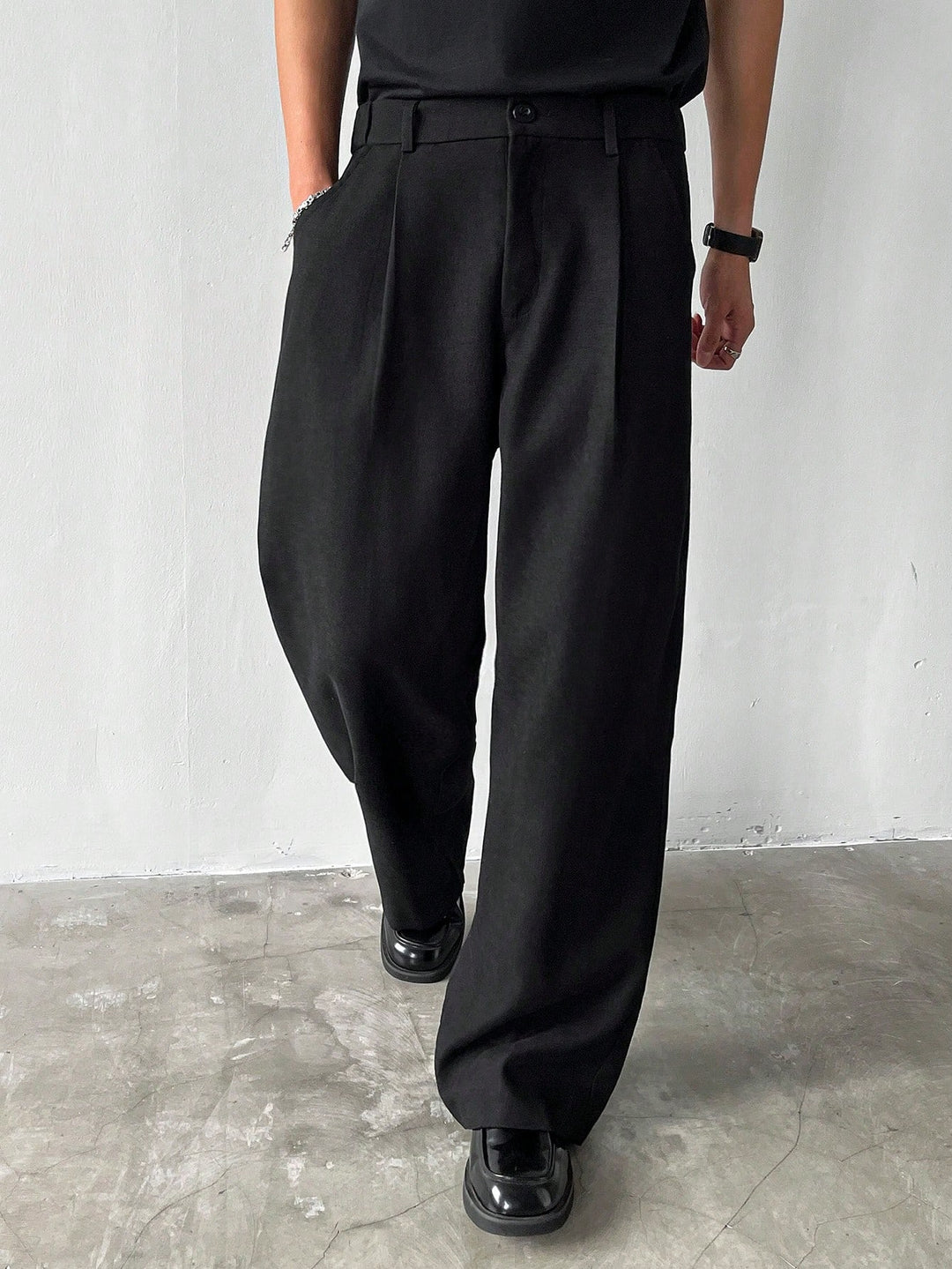 Pantalon SHEIN, negru