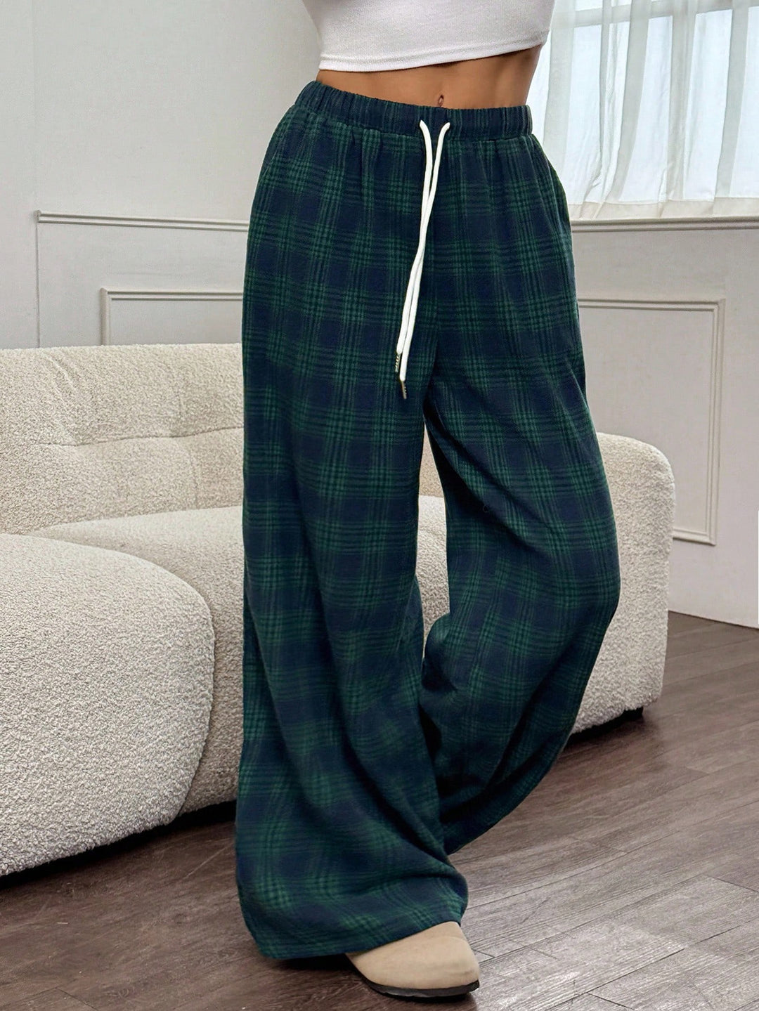Pantaloni SHEIN, mix culori