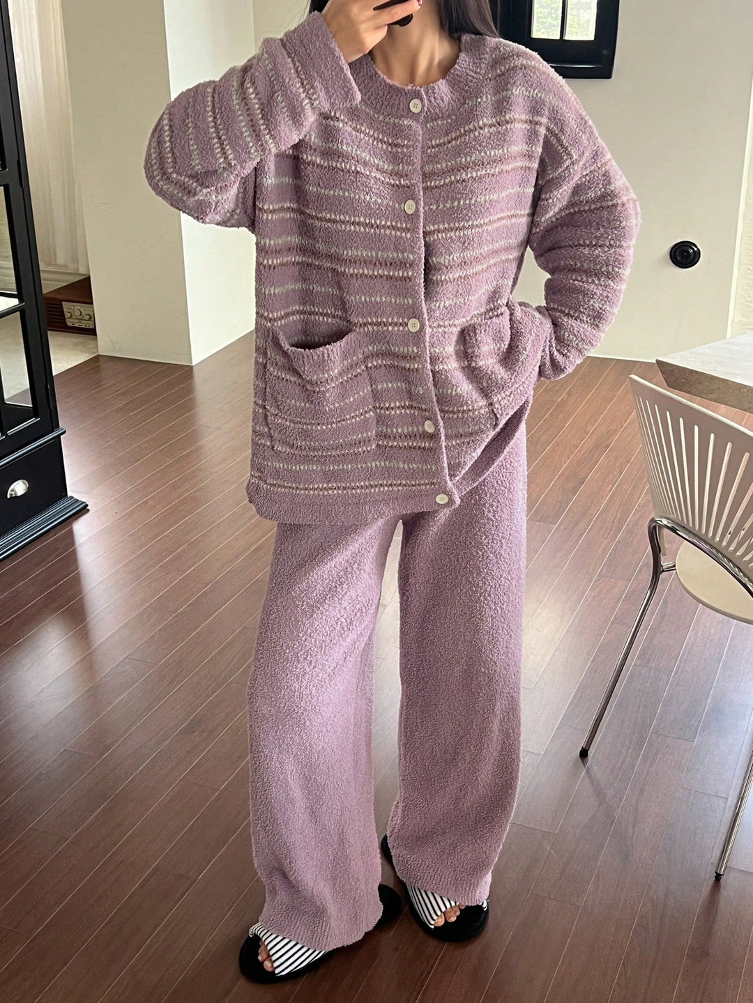 Pijama SHEIN, mov