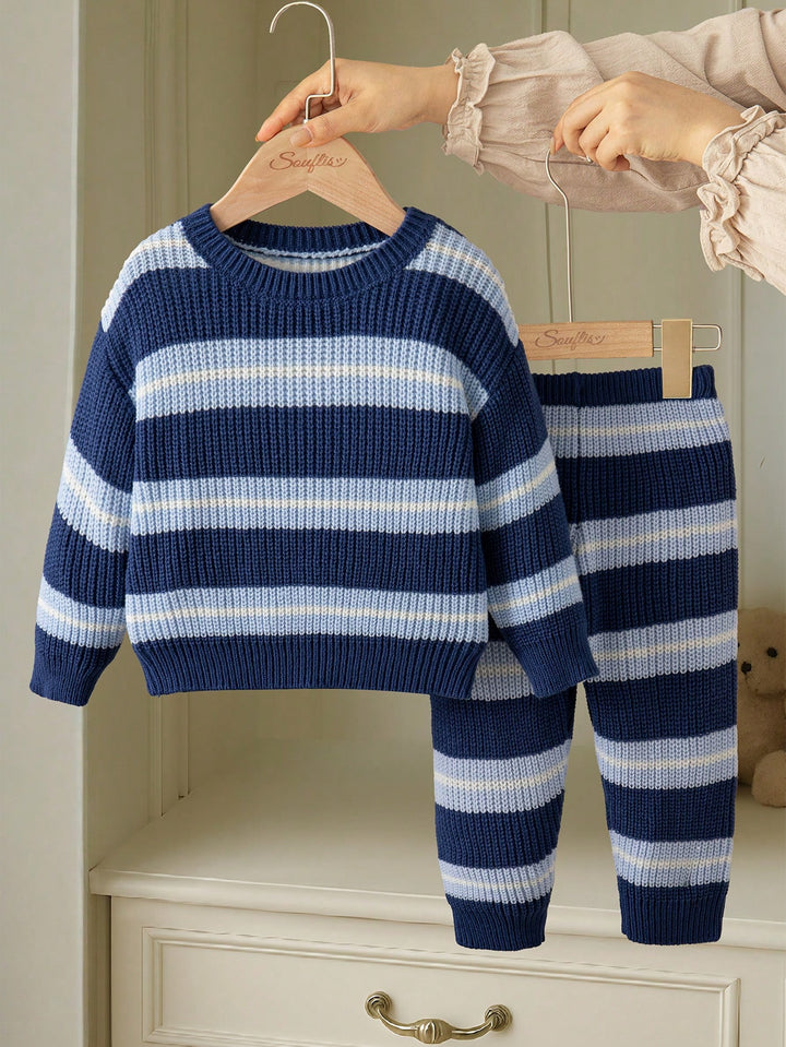 SHEIN együttes, kék