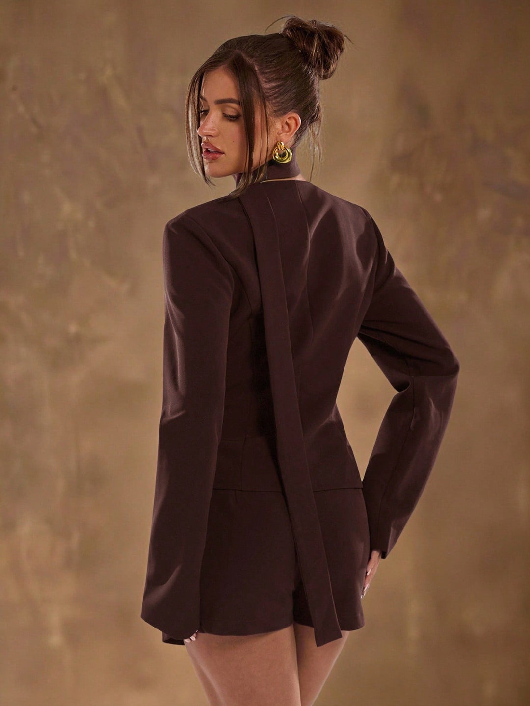 Costum SHEIN, maro