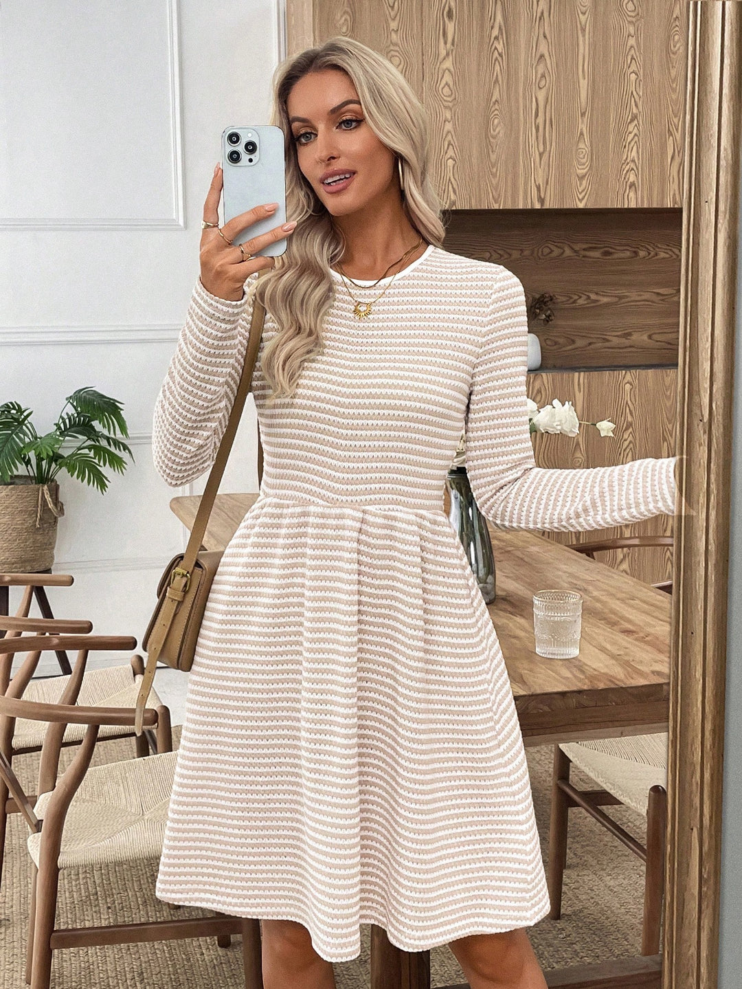 Rochie scurtă SHEIN, roz