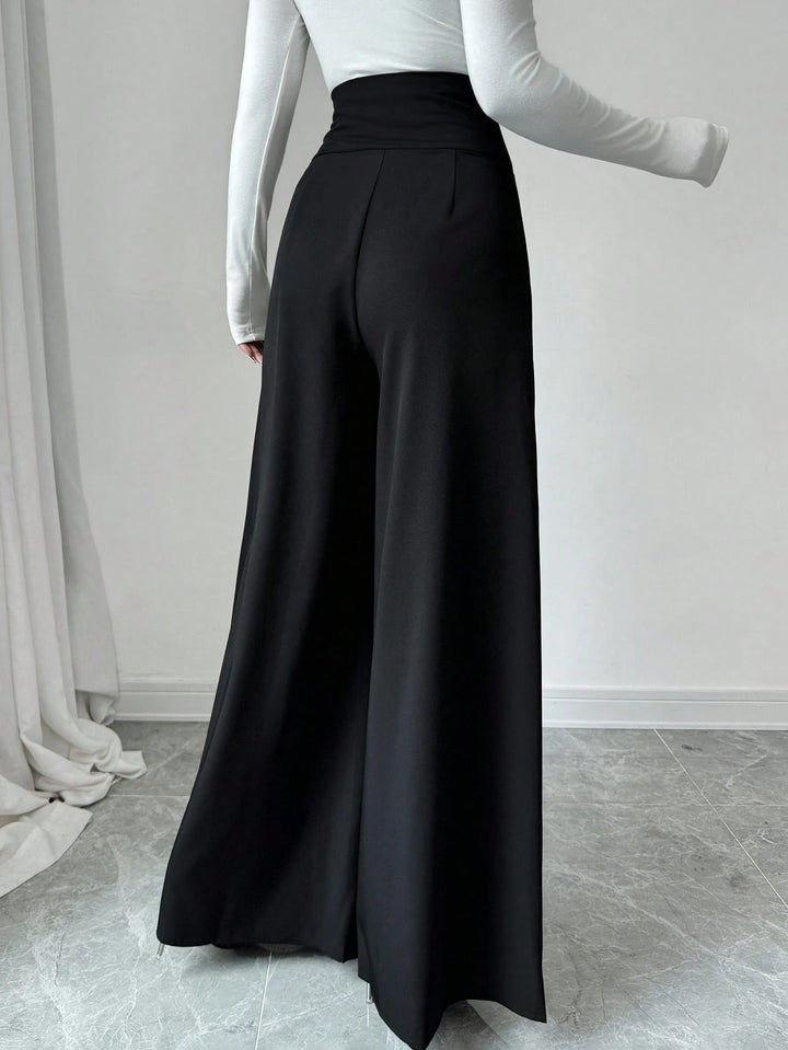 Pantaloni SHEIN, negru