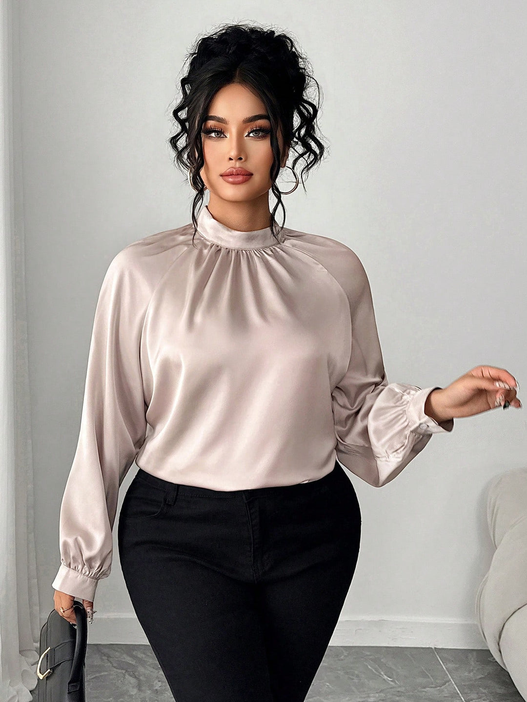 Tricou SHEIN, bej