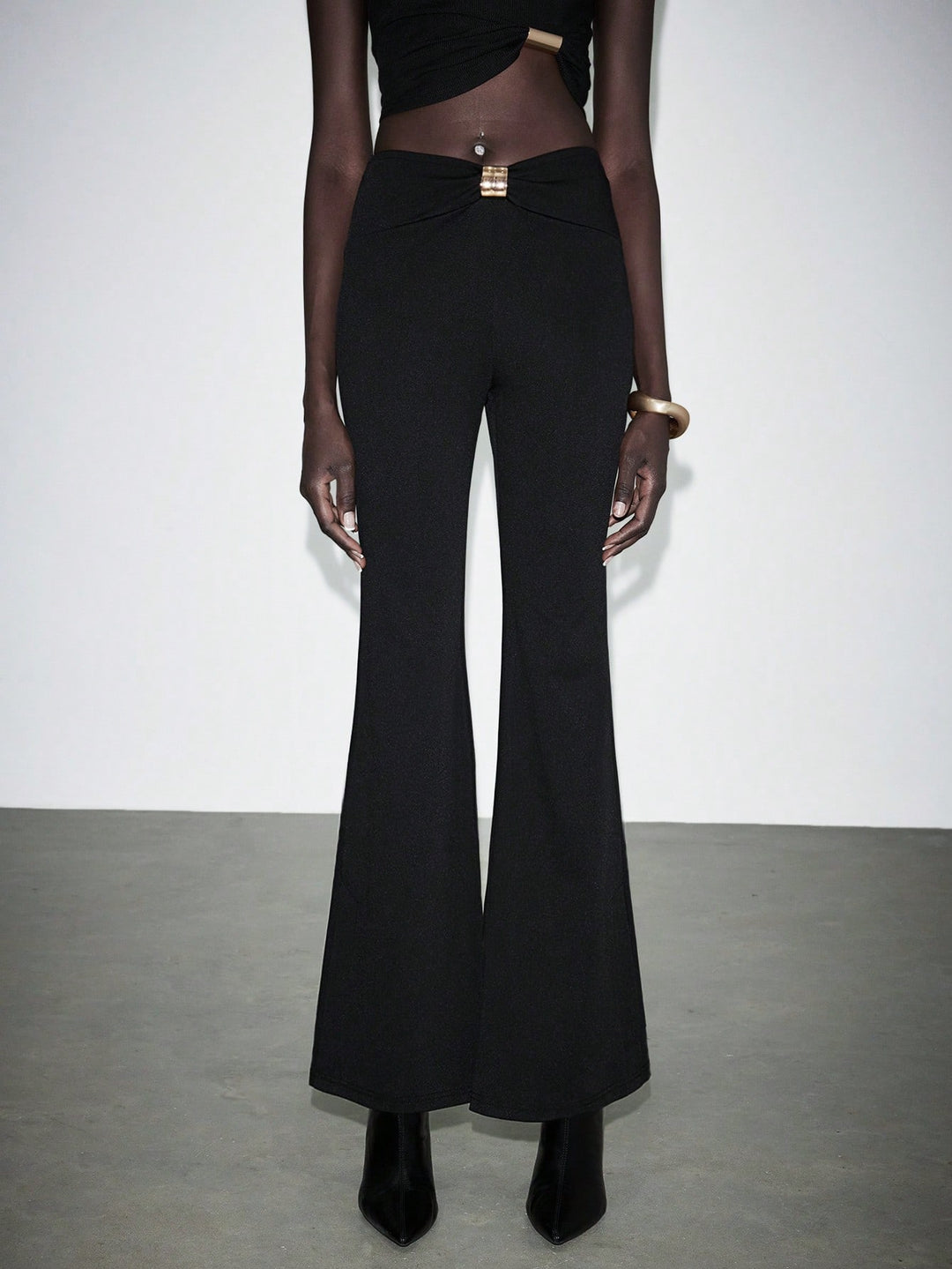 Pantaloni SHEIN, negru