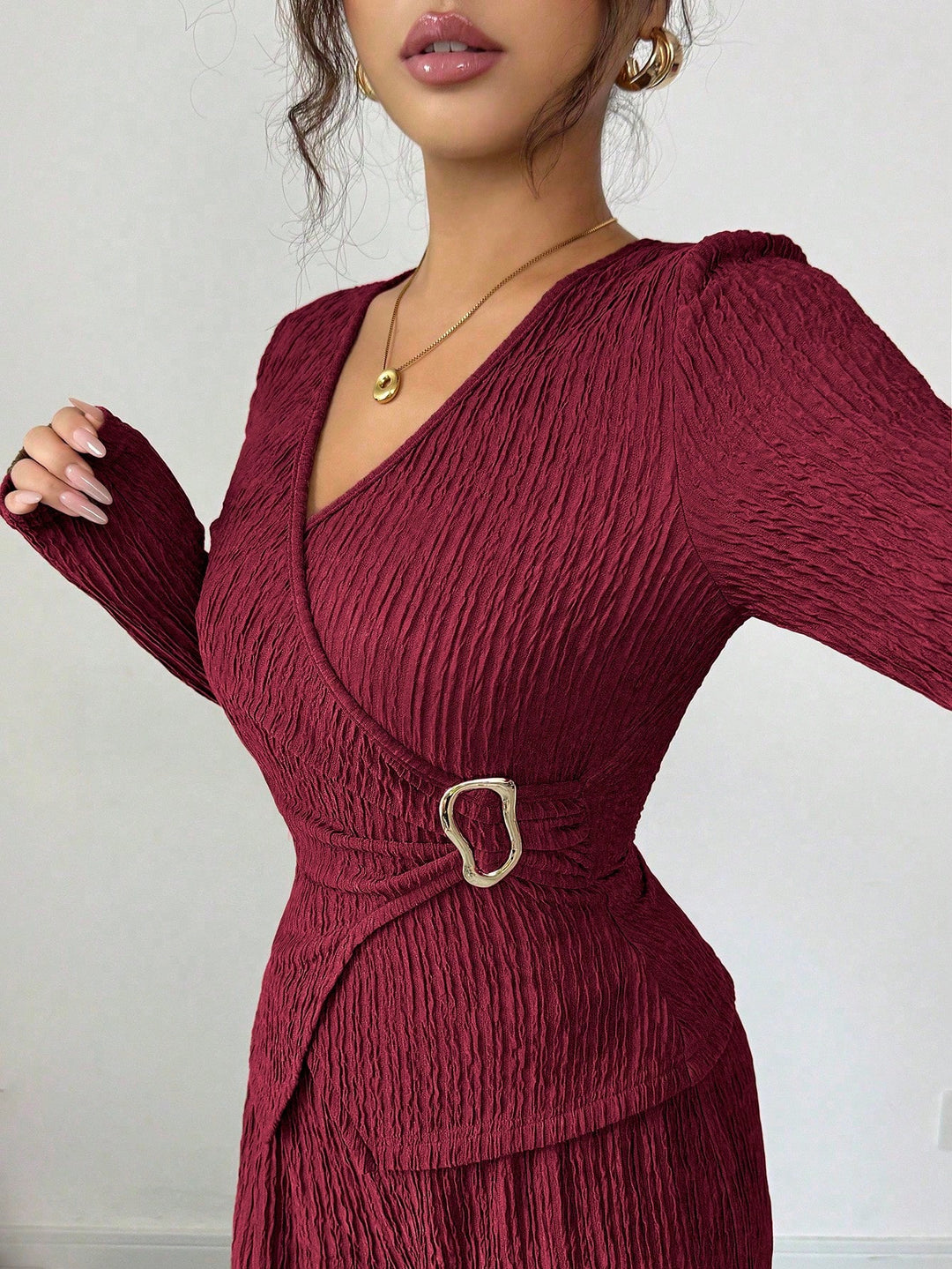 SHEIN együttes, meggypiros