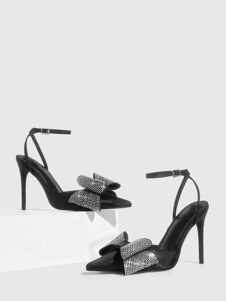 Pantofi cu toc SHEIN, negru