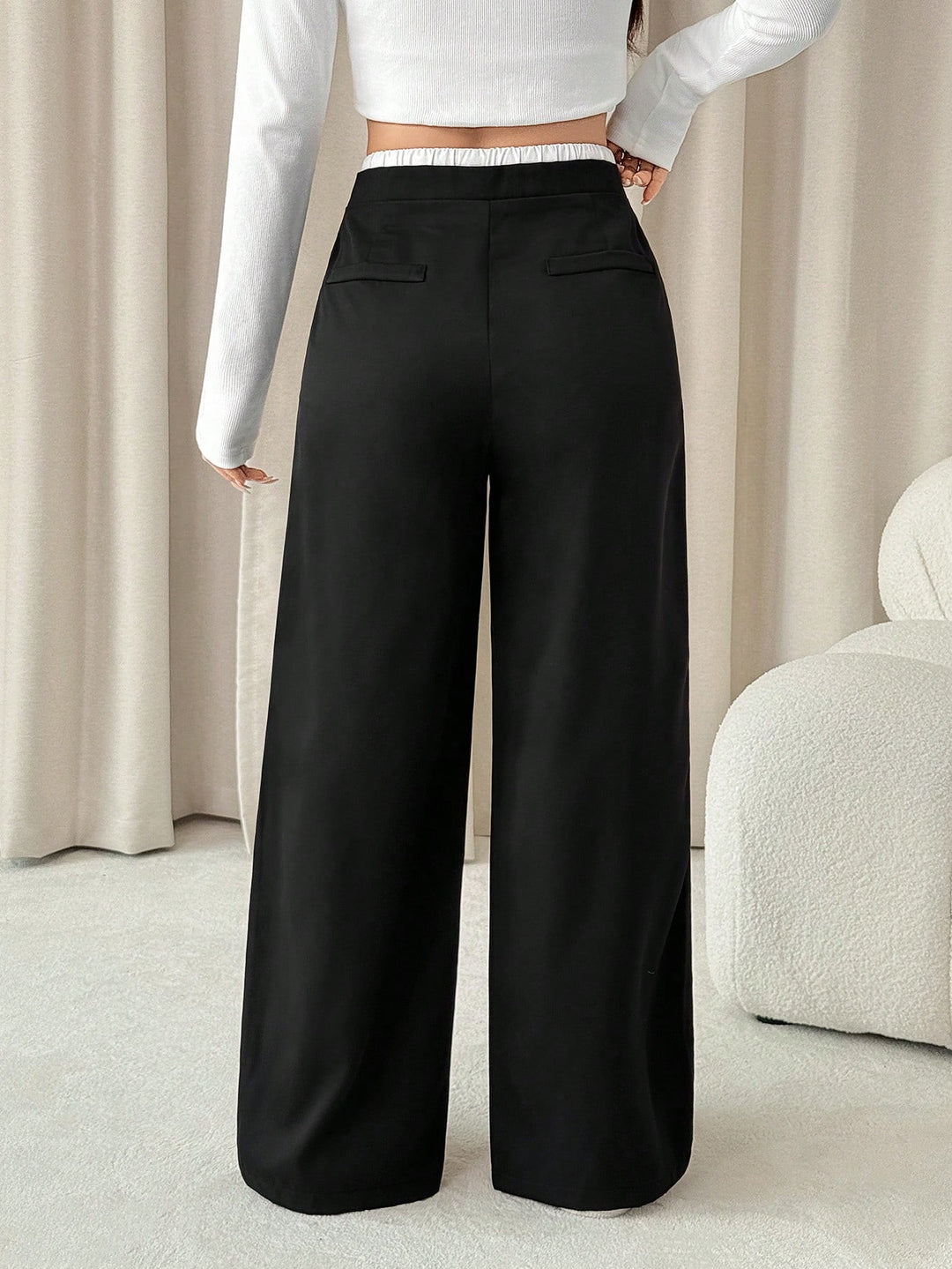 Pantaloni SHEIN, negru