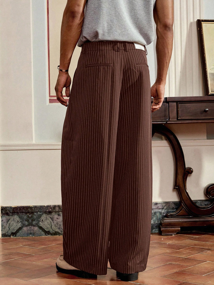 Pantalon SHEIN, maro