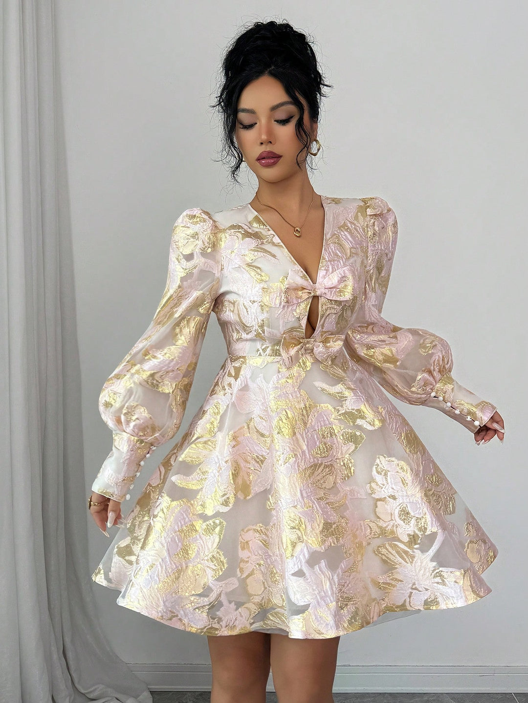 Rochie scurtă SHEIN, auriu