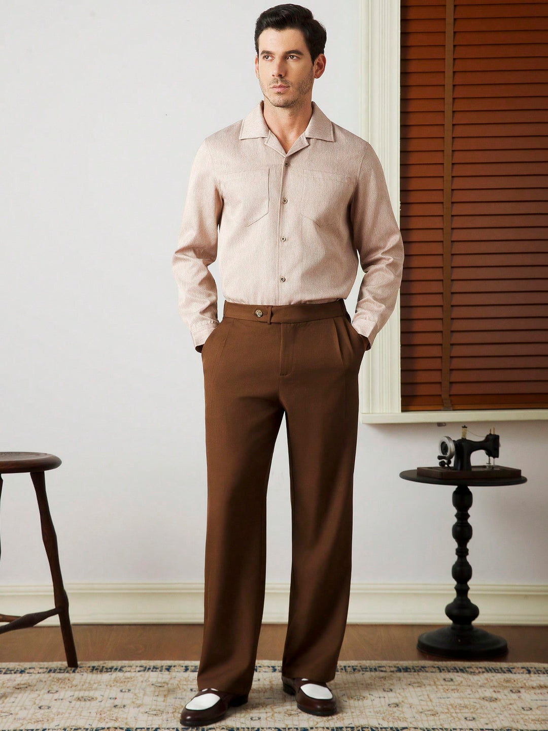 Pantaloni SHEIN, maro