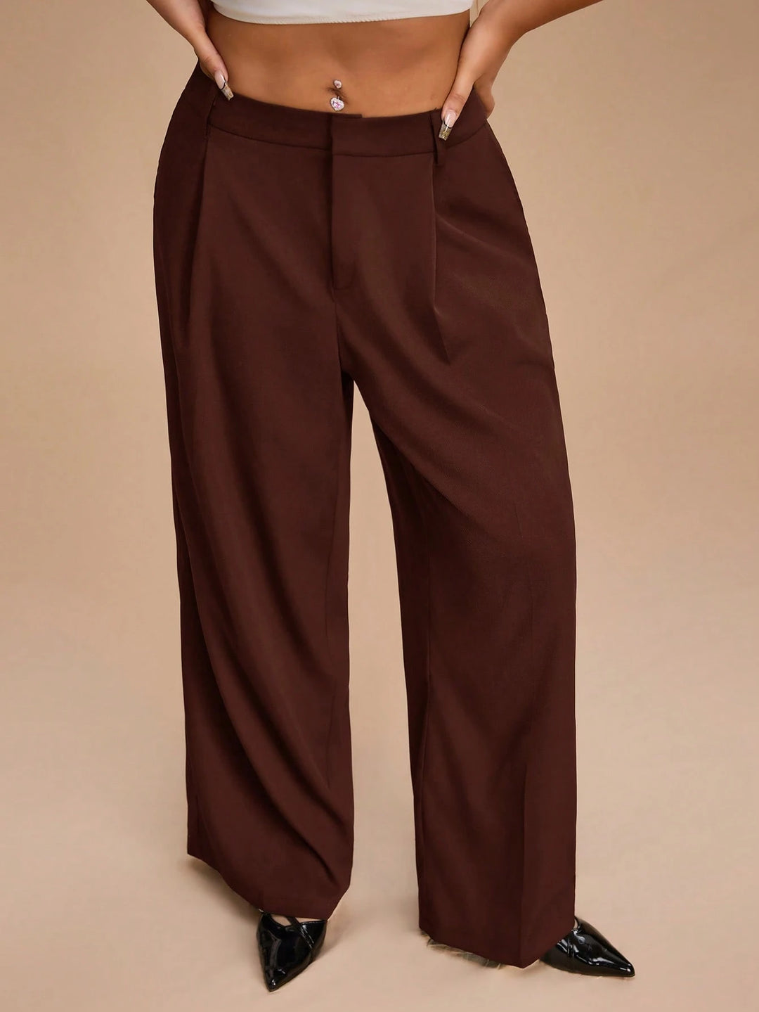 Pantaloni SHEIN, maro