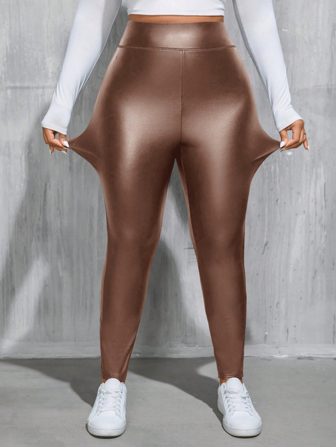 Pantaloni SHEIN, maro