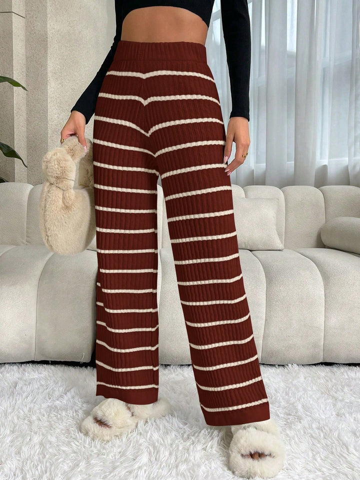 Pantaloni SHEIN, vișiniu