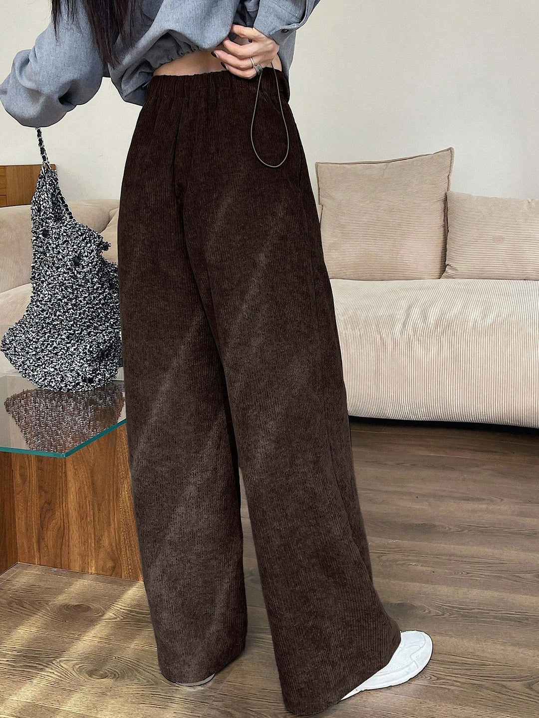 Pantaloni SHEIN, maro