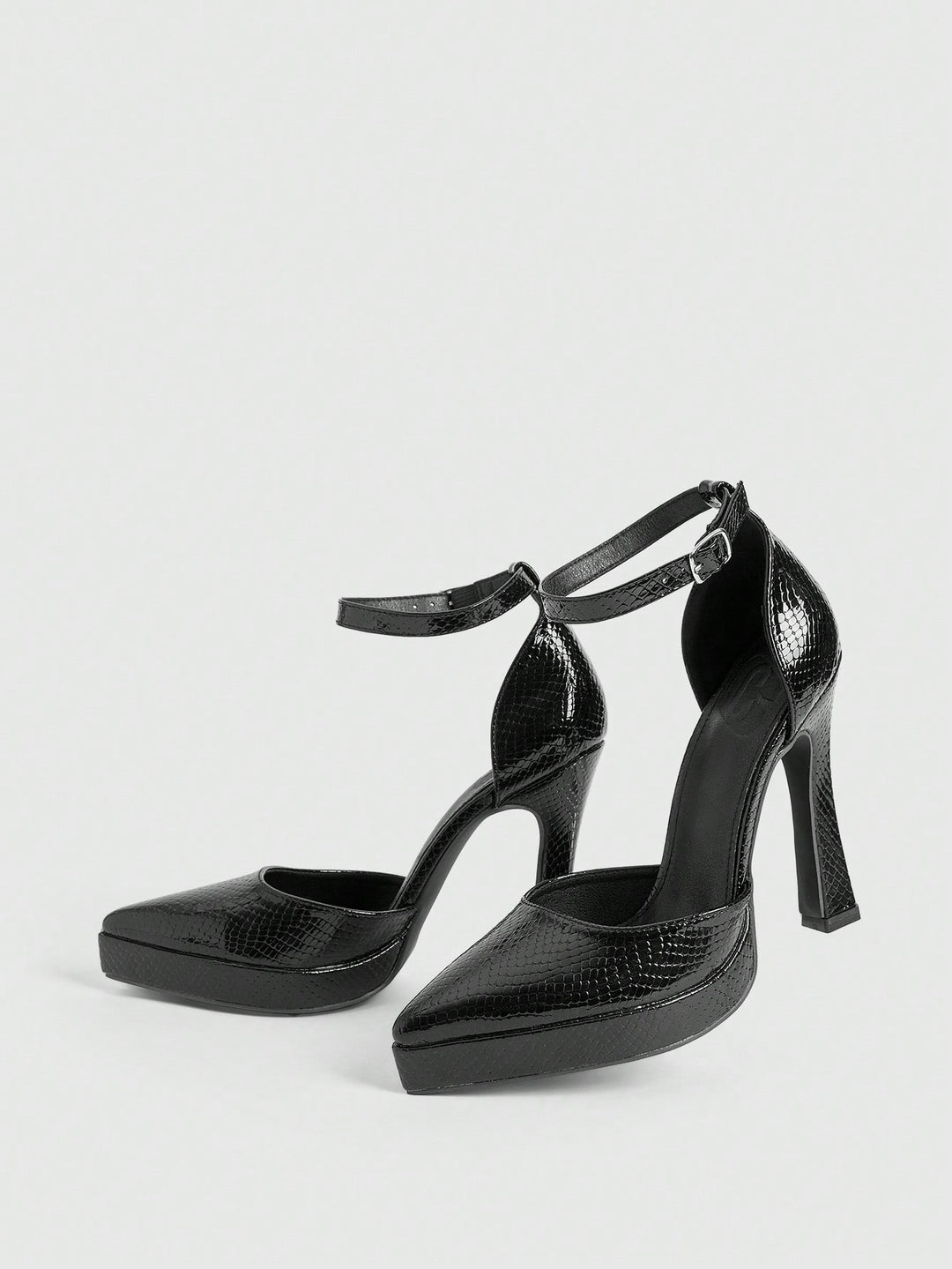Pantofi cu toc SHEIN, negru