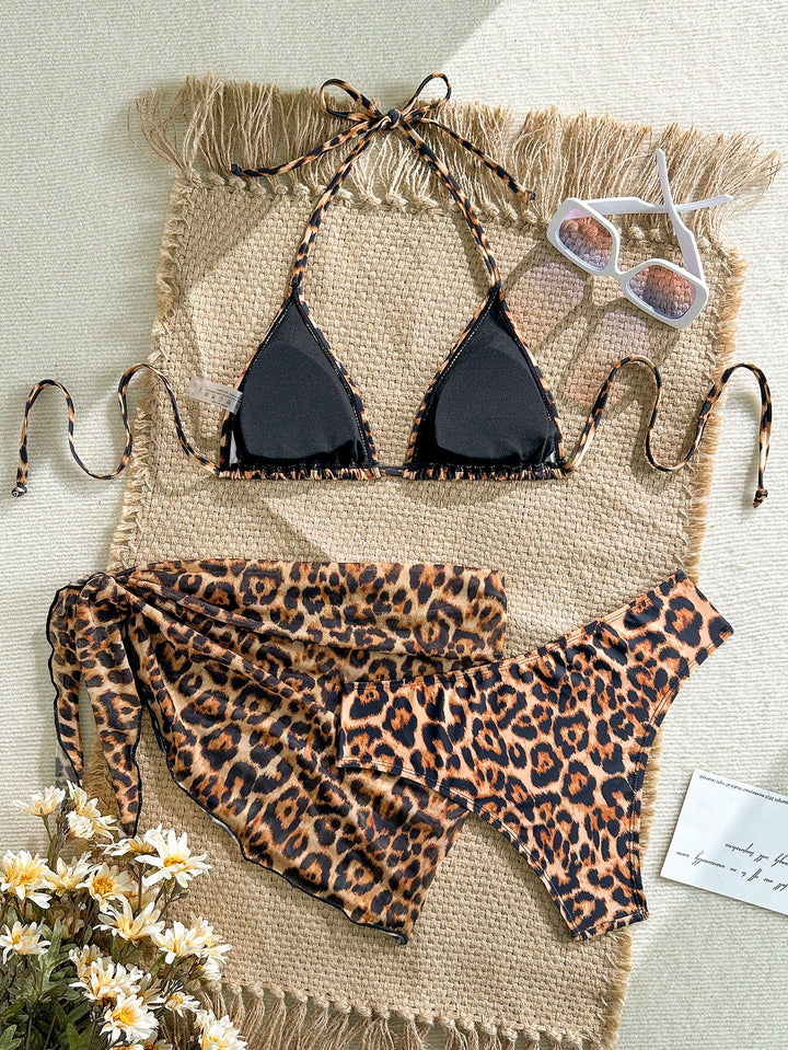 Set costum de baie SHEIN, mix culori
