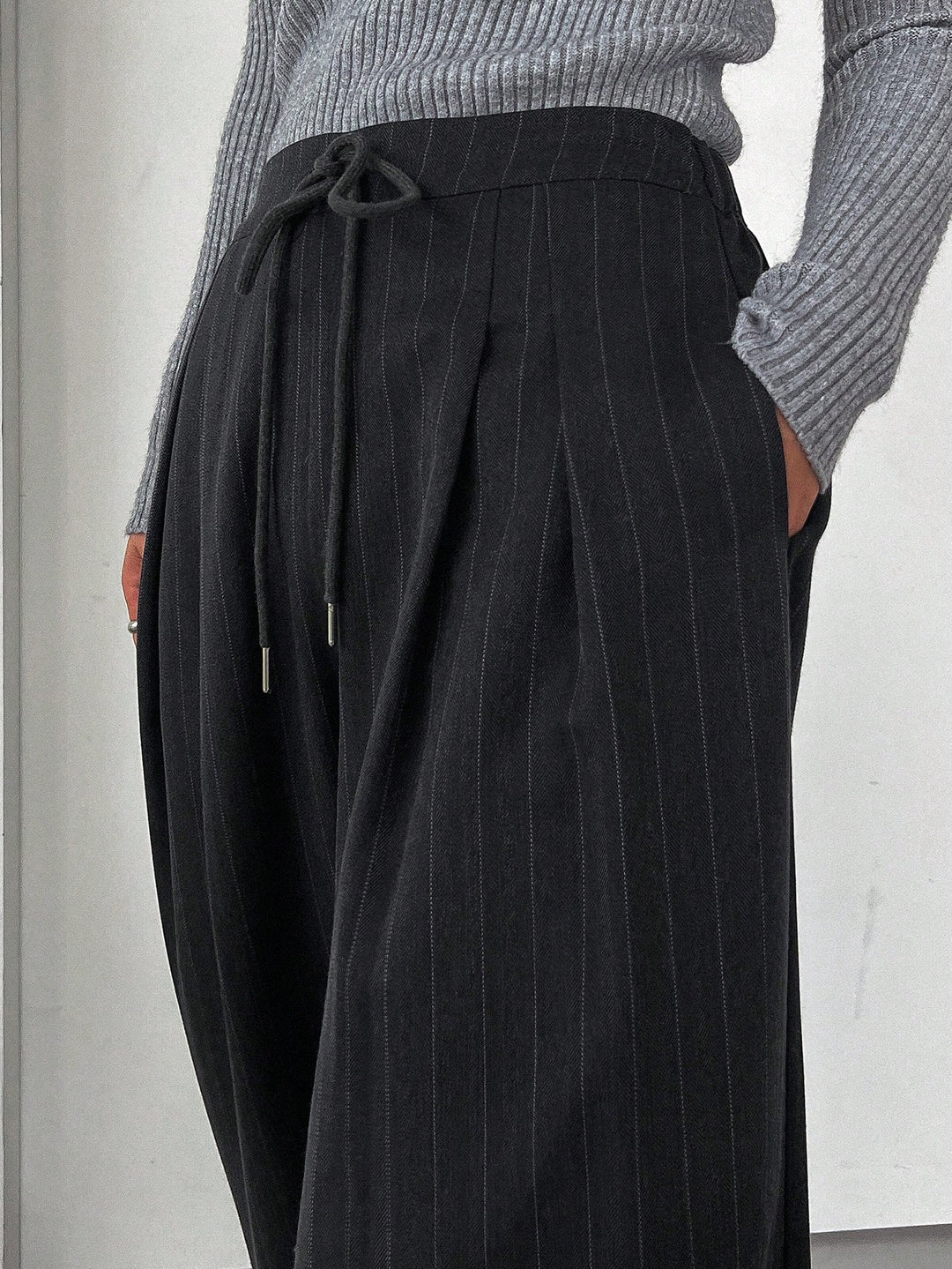 Pantaloni SHEIN, gri